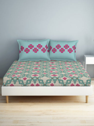 https://cdn.shopify.com/s/files/1/1857/6931/products/771f9ae0-37b7-455f-915d-eea3552e09e91698474385329-SPACES-Aurum-Blue-Ethnic-Motifs-Pure-Cotton-140-TC-Queen-Bed-2.jpg?v=1703243838